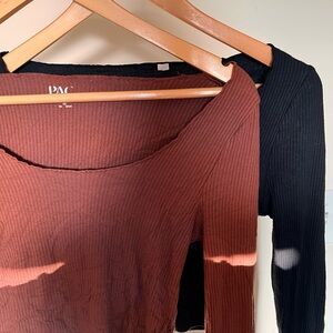Women's Black and Brown Ribbed Tops